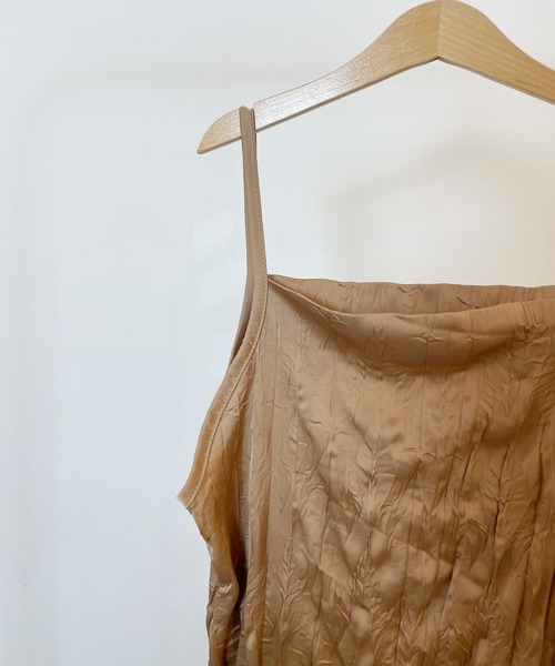 CEMONEMO（セモネモ）の「ワッシャー加工 キャミワンピース（ワンピース・レディース・ベージュ/グレー/ブラック・FREE）」の10枚目の写真