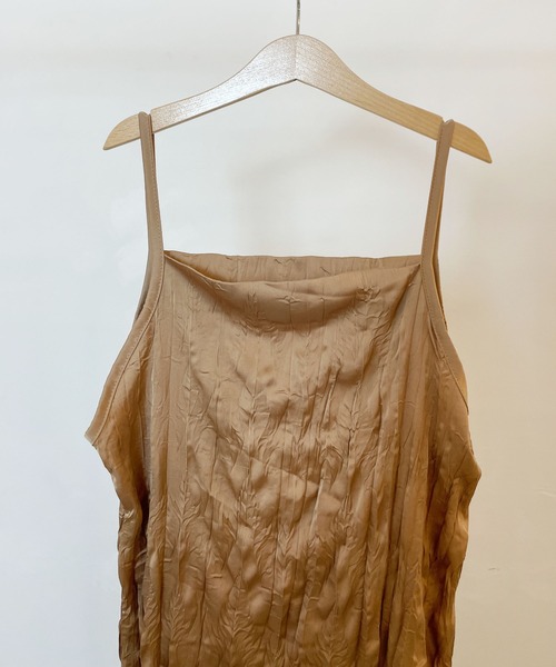 CEMONEMO（セモネモ）の「ワッシャー加工 キャミワンピース（ワンピース・レディース・ベージュ/グレー/ブラック・FREE）」の21枚目の写真