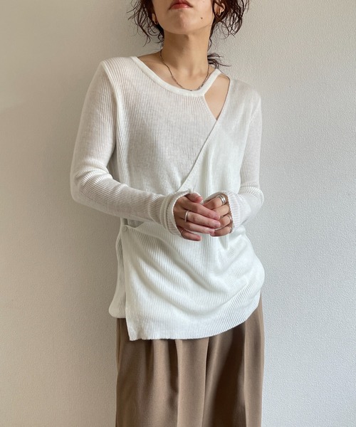 wee9s(ウィークス)の「wrap design knit tops / 程よい肌見せで着痩せ効果も叶うラップデザイン長袖ニットブラウス(ニット/セーター・レディース・ブラック/グリーン/アイボリー・FREE)」の11枚目の写真
