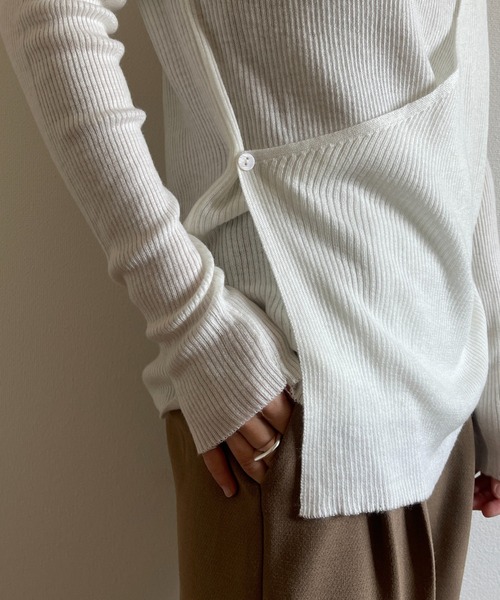 wee9s(ウィークス)の「wrap design knit tops / 程よい肌見せで着痩せ効果も叶うラップデザイン長袖ニットブラウス(ニット/セーター・レディース・ブラック/グリーン/アイボリー・FREE)」の18枚目の写真