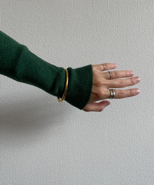 wee9s(ウィークス)の「wrap design knit tops / 程よい肌見せで着痩せ効果も叶うラップデザイン長袖ニットブラウス(ニット/セーター・レディース・ブラック/グリーン/アイボリー・FREE)」の20枚目の写真