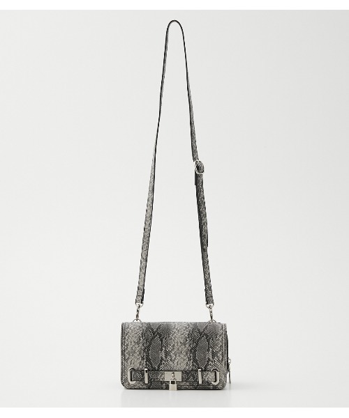 AZUL by moussy（アズールバイマウジー）の「KEY MOTIF WALLET BAG/キーモチーフウォレットバッグ（ショルダーバッグ・レディース・グレー系その他/ブラック/ライトブラウン・FREE）」の2枚目の写真