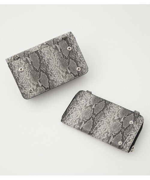 AZUL by moussy（アズールバイマウジー）の「KEY MOTIF WALLET BAG/キーモチーフウォレットバッグ（ショルダーバッグ・レディース・グレー系その他/ブラック/ライトブラウン・FREE）」の13枚目の写真