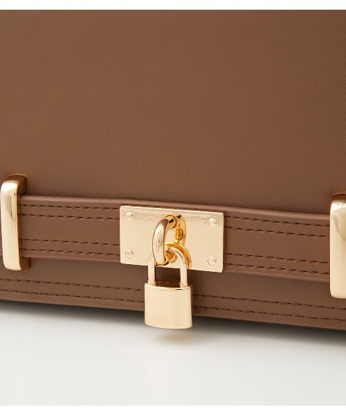 AZUL by moussy（アズールバイマウジー）の「KEY MOTIF WALLET BAG/キーモチーフウォレットバッグ（ショルダーバッグ・レディース・グレー系その他/ブラック/ライトブラウン・FREE）」の18枚目の写真