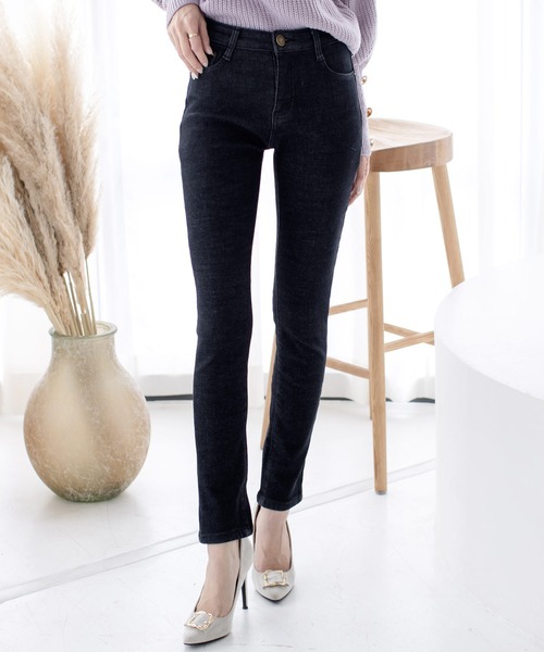 Julia Boutique(ジュリアブティック)の「裏起毛スキニーデニムタッチパンツ/21682(デニムパンツ・レディース・ブラック/ネイビー・L/LL/M/S)」の2枚目の写真