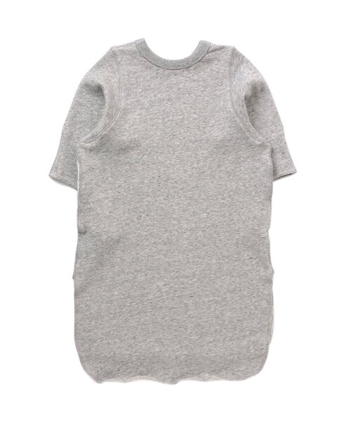 F.O.U（エフオーユー）の「ワイドスリーブワンピース（ワンピース・キッズ・ブラック/ベージュ/グレー/ブルー・100/110/120/130/140）」の7枚目の写真