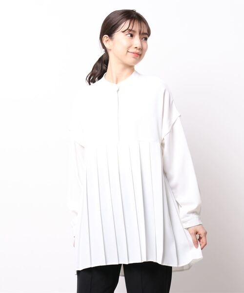 ottilie(オティーリエ)の「プリーツ切替ブラウス(シャツ/ブラウス・レディース・ブラック/ベージュ/オフホワイト・FREE)」の16枚目の写真