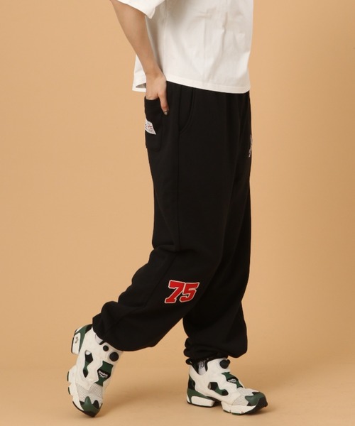 AVIREX（アヴィレックス）の「【直営店限定】ベースボール スウェット パンツ / BASEBALL SWEAT PANTS / アヴィレックス / AVIREX（スウェットパンツ・レディース・ブラック/ライトグレー・MEDIUM/LARGE/X-LARGE）」の7枚目の写真