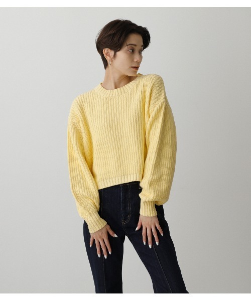 AZUL BY MOUSSY(アズールバイマウジー)の「SHORT COLOR KNIT(ニット/セーター)」|ライトイエロー