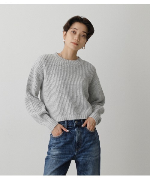 AZUL by moussy(アズールバイマウジー)の「SHORT COLOR KNIT(ニット/セーター・レディース・レッド/ブラック/グレー/グリーン/ライトイエロー・FREE)」の3枚目の写真