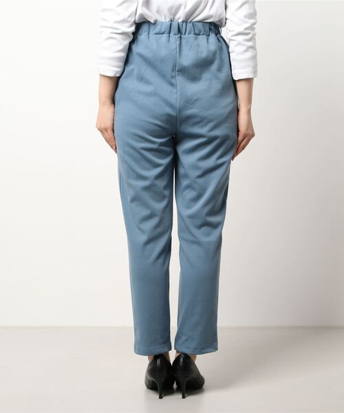 ehka sopo(エヘカソポ)の「センターシームテーパードパンツ(その他パンツ・レディース・ブラック/ベージュ/サックスブルー・フリ-)」の5枚目の写真