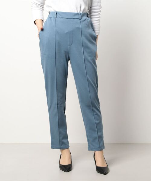 ehka sopo(エヘカソポ)の「センターシームテーパードパンツ(その他パンツ・レディース・ブラック/ベージュ/サックスブルー・フリ-)」の6枚目の写真