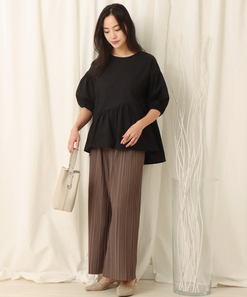 libelle more(リベル モア)の「アシンメトリーギャザーブラウス(シャツ/ブラウス・レディース・ブラック/ベージュ/ホワイト/ブルー・M)」の17枚目の写真