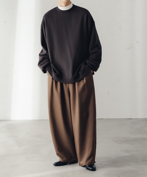 epnok（エプノック）の「ベーシックルーズクルーネックスウェット（スウェット・メンズ・チャコールグレー/グレイッシュブルー・SMALL/MEDIUM/LARGE）」の6枚目の写真