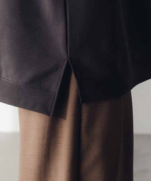 epnok（エプノック）の「ベーシックルーズクルーネックスウェット（スウェット・メンズ・チャコールグレー/グレイッシュブルー・SMALL/MEDIUM/LARGE）」の15枚目の写真