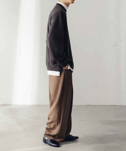 epnok（エプノック）の「ベーシックルーズクルーネックスウェット（スウェット・メンズ・チャコールグレー/グレイッシュブルー・SMALL/MEDIUM/LARGE）」の9枚目の写真