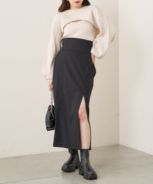 Chico(チコ)の「【新色追加・Web限定】スリットハイウエストタイトロングスカート(スカート・レディース・ブラック/グレー/アイボリー・FREE)」の4枚目の写真