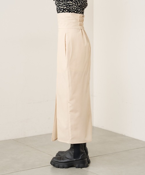 Chico(チコ)の「【新色追加・Web限定】スリットハイウエストタイトロングスカート(スカート・レディース・ブラック/グレー/アイボリー・FREE)」の11枚目の写真