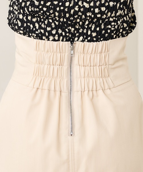 Chico(チコ)の「【新色追加・Web限定】スリットハイウエストタイトロングスカート(スカート・レディース・ブラック/グレー/アイボリー・FREE)」の14枚目の写真