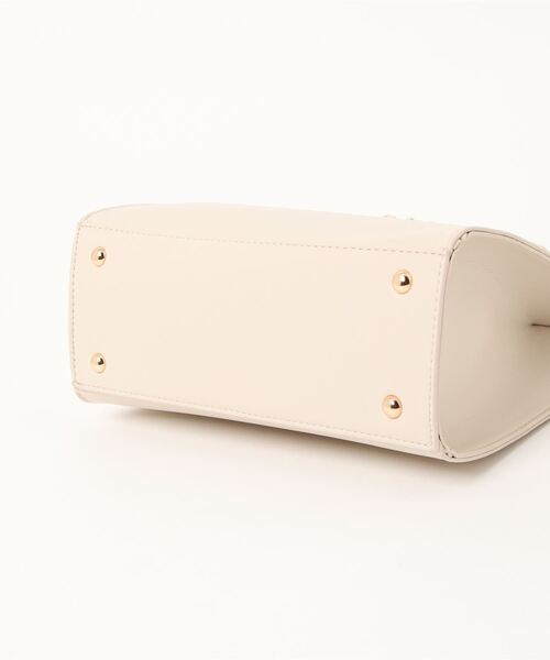 HALUHIROINE（ハルヒロイン）の「シャーリングハンドルバッグ（ハンドバッグ・レディース・グレイッシュベージュ/ライトベージュ・FREE）」の16枚目の写真