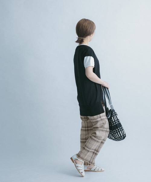 FORK&SPOON(フォークアンドスプーン)の「FORK&SPOON コットンリネンワイドパンツ(その他パンツ・レディース・ナチュラル/チェック・1/2)」の22枚目の写真