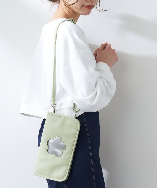 OLIVE des OLIVE（オリーブデオリーブ）の「マルチポーチ（ポーチ・レディース・レッド/サックスブルー/ピンク/イエロー/グリーン・FREE）」の8枚目の写真