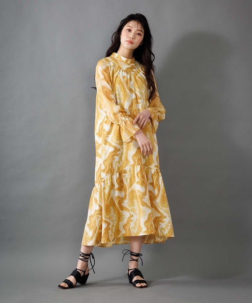 マーブルパターンギャザーワンピース