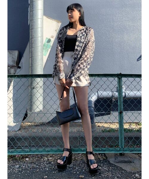 EMODA（エモダ）の「Wクロスバルキーサンダル（サンダル・レディース・ホワイト/ブラック・SMALL/MEDIUM/LARGE）」の7枚目の写真