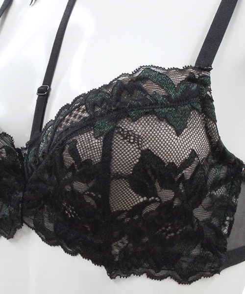 ANNEBRA(アンブラ)の「Lily つけ襟デコルテメイクブラジャー(ブラジャー・レディース・ホワイト/ブラック・B70/C70/D70/B75/C75/D75/E70/E75/F70/F75/E80/C80/D80/G70/G75)」の9枚目の写真