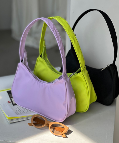 GIMME GIMME(ギミーギミー)の「【GIMME GIMME】Nylon mini shoulder bag gima22s001(ハンドバッグ・レディース・ライトグリーン/パープル/ブラック・FREE)」の8枚目の写真