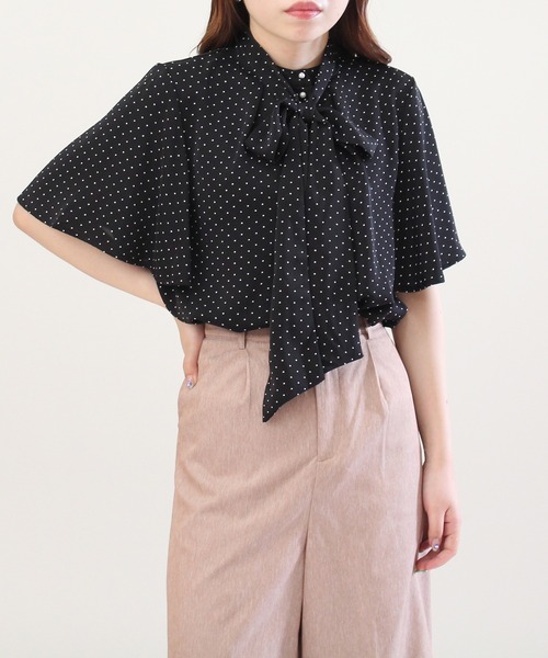 ASTORIA ODIER（アストリアオディール）の「ドット柄ボウタイブラウス（シャツ/ブラウス・レディース・アイボリー/ブラック/サックスブルー・MEDIUM）」の12枚目の写真