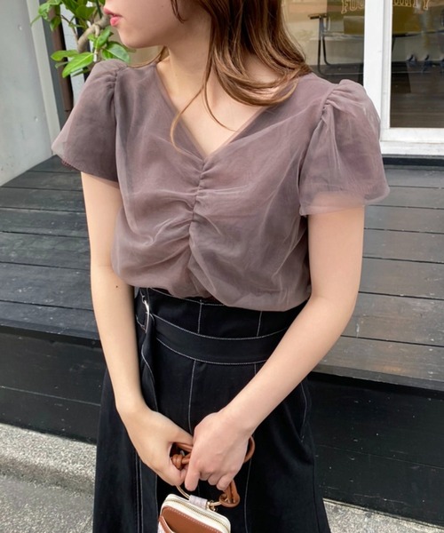 one after another NICE CLAUP（ワンアフターアナザーナイスクラップ）の「チュールがけフレアスリーブニット（ニット/セーター・レディース・ブラウン/オフホワイト/ピンクベージュ・FREE）」の7枚目の写真