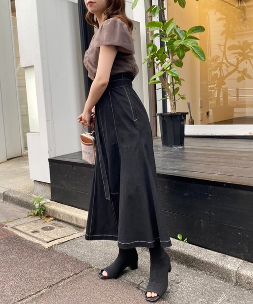 one after another NICE CLAUP（ワンアフターアナザーナイスクラップ）の「チュールがけフレアスリーブニット（ニット/セーター・レディース・ブラウン/オフホワイト/ピンクベージュ・FREE）」の9枚目の写真