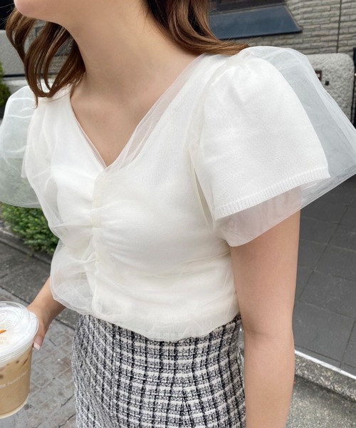 one after another NICE CLAUP（ワンアフターアナザーナイスクラップ）の「チュールがけフレアスリーブニット（ニット/セーター・レディース・ブラウン/オフホワイト/ピンクベージュ・FREE）」の10枚目の写真