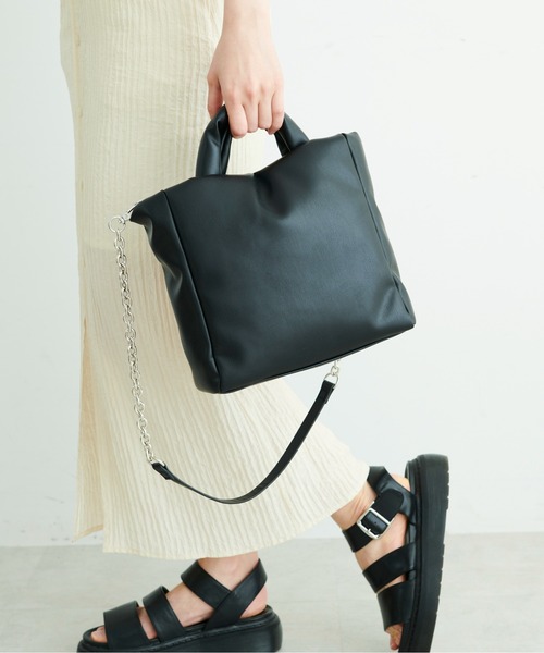 FREE'S MART（フリーズマート）の「◆ソフト2Wayバッグ（ショルダーバッグ・レディース・ブラック/ピンク・ﾌﾘ-）」の13枚目の写真