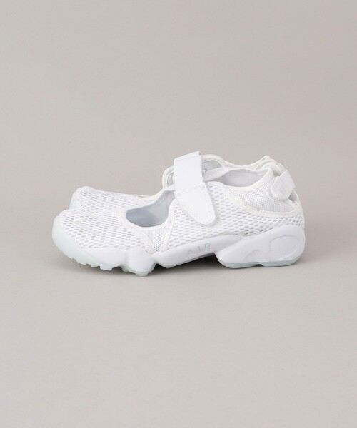 NIKE（ナイキ）の「NIKE/ナイキ エアリフトブリーズ（スニーカー・レディース・ホワイト/ブラック・23.0cm/24.0cm/25.0cm）」の3枚目の写真