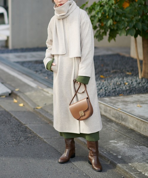 natural couture（ナチュラルクチュール）の「2022AWアイテム/マフラー付きレディコート（その他アウター・レディース・ブラック/ベージュ/ピンク/アイボリー/その他1・FREE）」の4枚目の写真