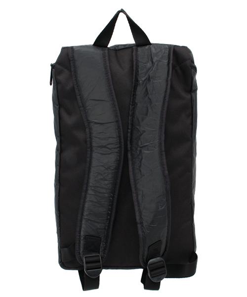 adidas Originals(アディダスオリジナルス)の「ユニセックス アディダス リュック adidas SCI FI BACKPACK(バックパック/リュック・メンズ・ブラック・ONE SIZE)」の3枚目の写真