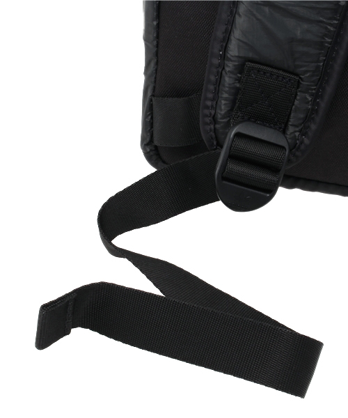 adidas Originals(アディダスオリジナルス)の「ユニセックス アディダス リュック adidas SCI FI BACKPACK(バックパック/リュック・メンズ・ブラック・ONE SIZE)」の7枚目の写真