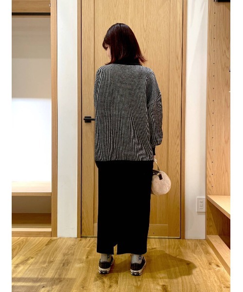 BAYFLOW(ベイフロー)の「ハイショクモックネックニットプルオーバー(ニット/セーター・レディース・ブラック/イエロー/ブルー・FREE)」の22枚目の写真