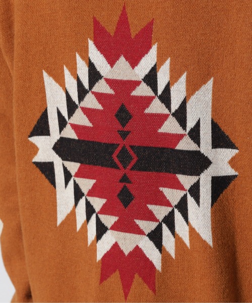 DENHAM（デンハム）の「DENHAM/デンハム/NAVAJO INTARSIA KNIT CW（ニット/セーター・メンズ・ブラウン・L/M/S）」の8枚目の写真