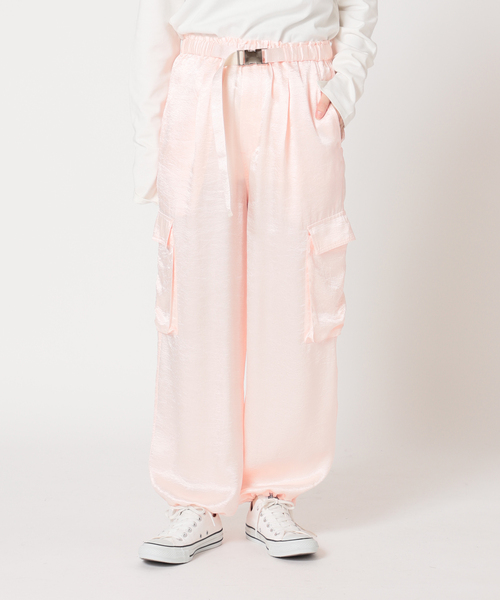 SLOBE citron.（スローブシトロン）の「SLOBE citron.サテンカーゴパンツ（カーゴパンツ・レディース・ライトグレー/サックスブルー/ピンク・FREE）」の18枚目の写真