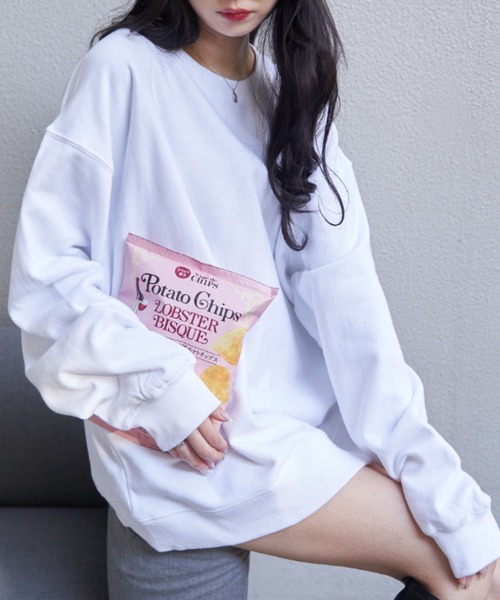 OLUPIC（オルピック）の「OLUPIC/【WEB限定】裏起毛カラーBIGプルオーバー（スウェット・レディース・グリーン系その他/ホワイト/サックスブルー/ライトピンク/ブラック/ベージュ/ライトベージュ・MEDIUM/LARGE）」の11枚目の写真