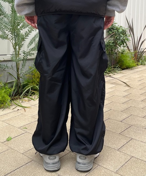 BROKEN BASE(ブロークンベース)の「スノーカーゴパンツ(カーゴパンツ・メンズ・ブラック/カーキ/オフホワイト・MEDIUM/LARGE/X-LARGE)」の6枚目の写真