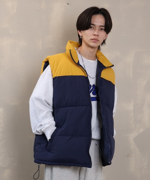 SPINNS(スピンズ)の「【ビックシルエット】ジップアップ 切り替えフェイクダウンベスト(ベスト・メンズ・ブラック×グリーン/ネイビー系/ブラック/グリーン系その他・M/L)」の4枚目の写真