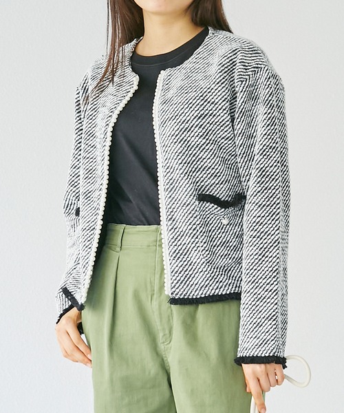 INCEDE（インシード）の「ツイードライク フリンジカットカーディガン（カーディガン/ボレロ・レディース・オフホワイト/ブラック・M/L/LL/3L/4L）」の22枚目の写真