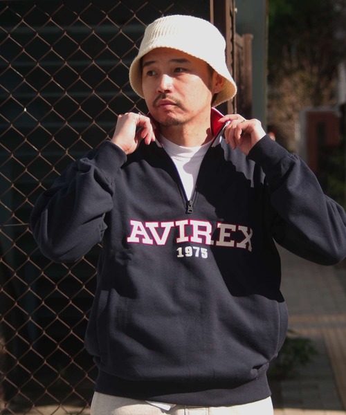 AVIREX（アヴィレックス）の「【直営店限定】LOGO HALF ZIP SWEAT / ロゴ ハーフジップ スウェット / AVIREX / アヴィレックス（スウェット・メンズ・ネイビー/グレー系その他3/グリーン・2XL/M/L/XL）」の16枚目の写真