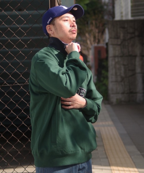 AVIREX（アヴィレックス）の「【直営店限定】LOGO HALF ZIP SWEAT / ロゴ ハーフジップ スウェット / AVIREX / アヴィレックス（スウェット・メンズ・ネイビー/グレー系その他3/グリーン・2XL/M/L/XL）」の19枚目の写真