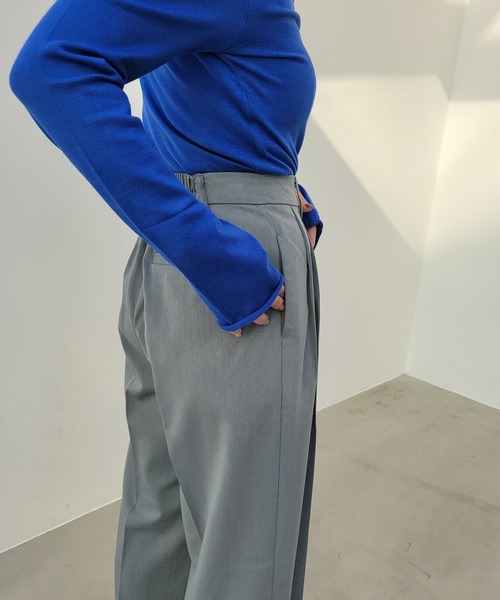 y/m(イム)の「エステルツイル2タックパンツ(スラックス・レディース・ベージュ/アイボリー/ブラック/グレー/パープル/イエロー・FREE)」の15枚目の写真