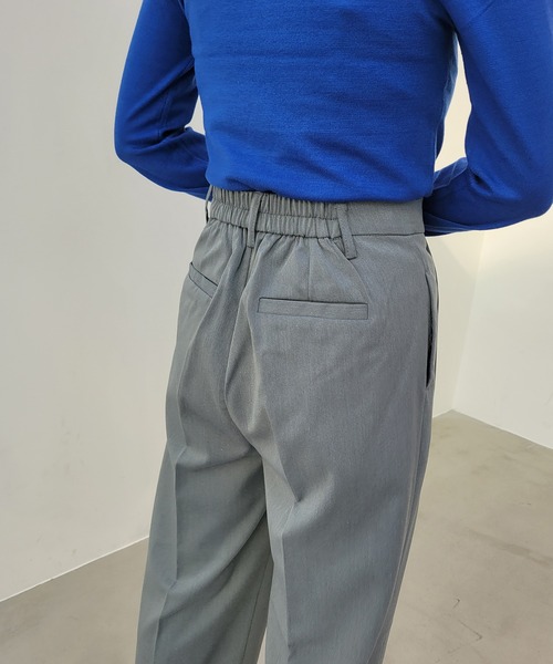 y/m(イム)の「エステルツイル2タックパンツ(スラックス・レディース・ベージュ/アイボリー/ブラック/グレー/パープル/イエロー・FREE)」の16枚目の写真